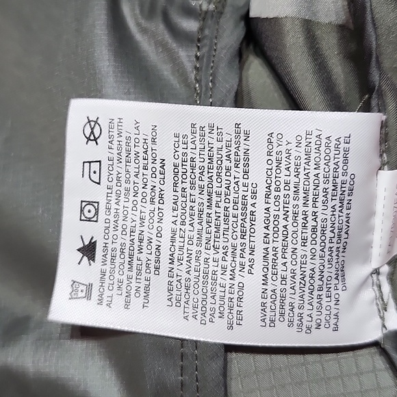 Jordan Camo Windbreaker - Picture 9 of 10